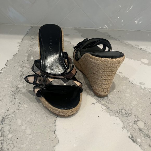 Burberry Wedges - Size 37 - Picture 4 of 4